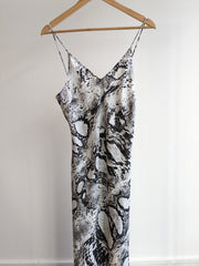 Dont Ask Amanda Black & White Snake Print Dress - M