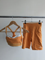Lorna Jane Light Orange With White Lining Sports Bra & Shorts Set - XXS