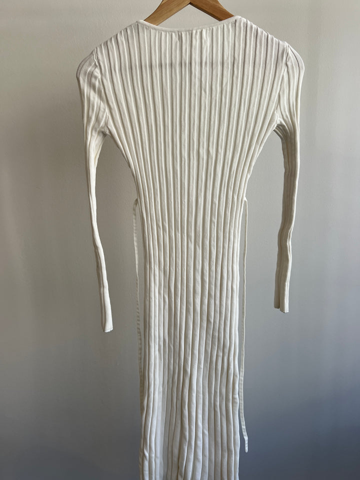 Showpo White Knit Long Sleeve Dress - AU 6