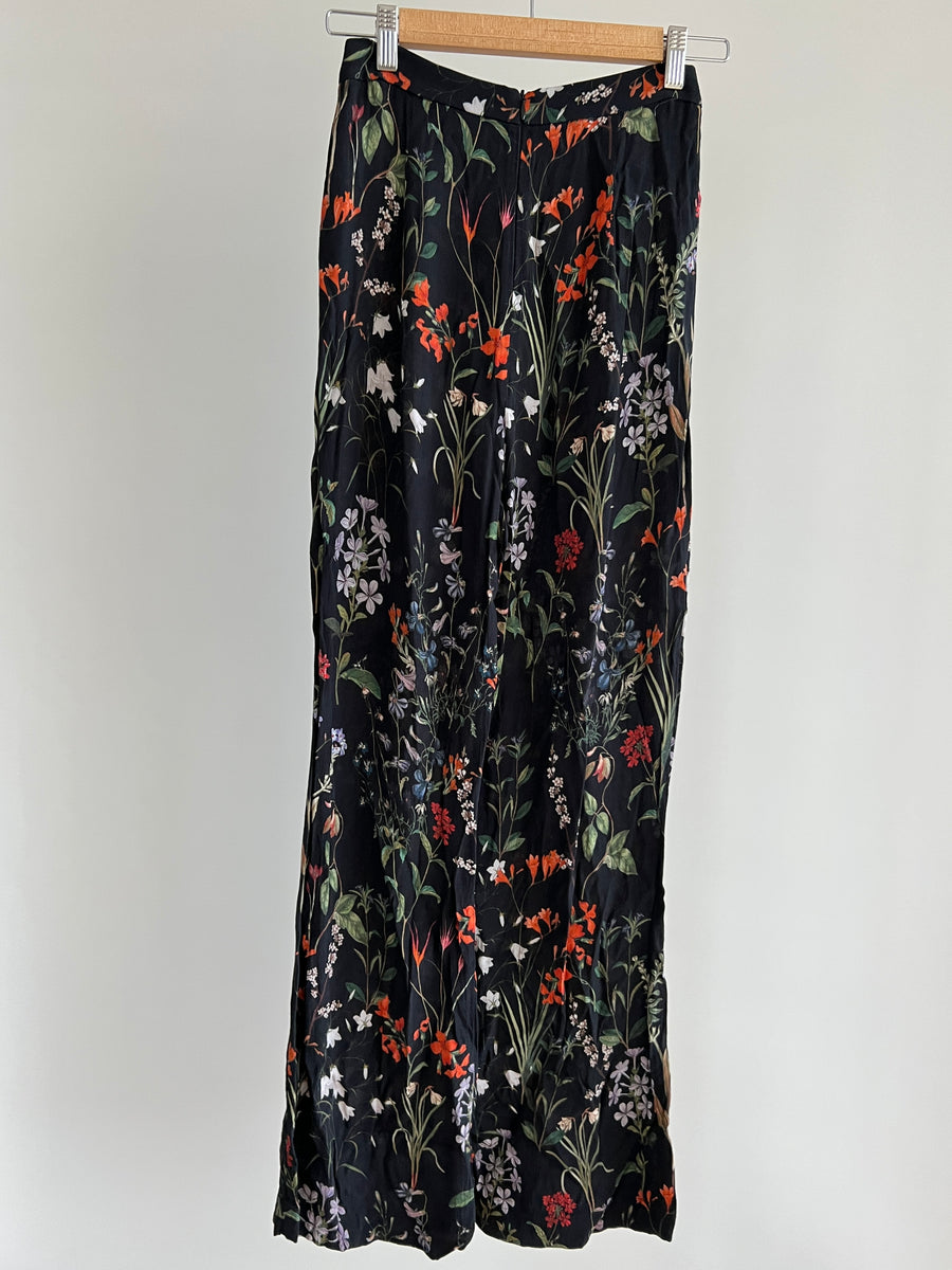 Backstage Black Asymmetric Floral Halter Neck Top (XXS) and Pants (XS) Set