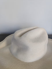Wyeth Off White 100% Wool Hat - S