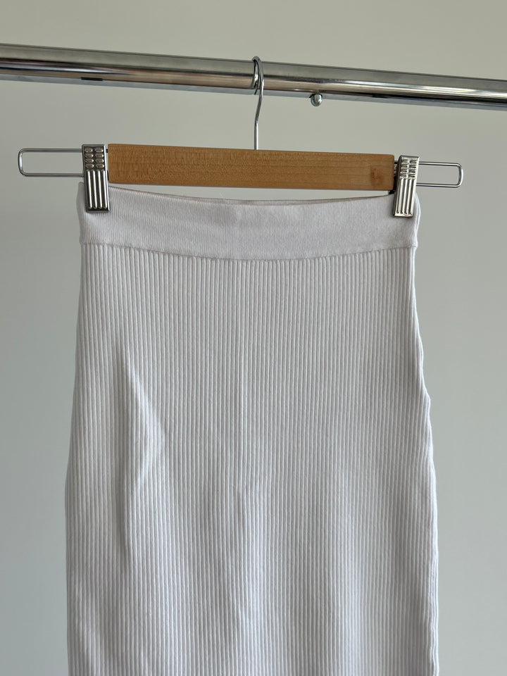 Perfect Stranger White Midi Knit Skirt - AU 4
