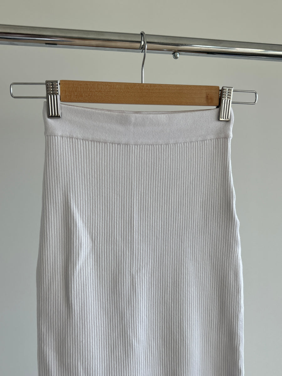 Perfect Stranger White Midi Knit Skirt - AU 4