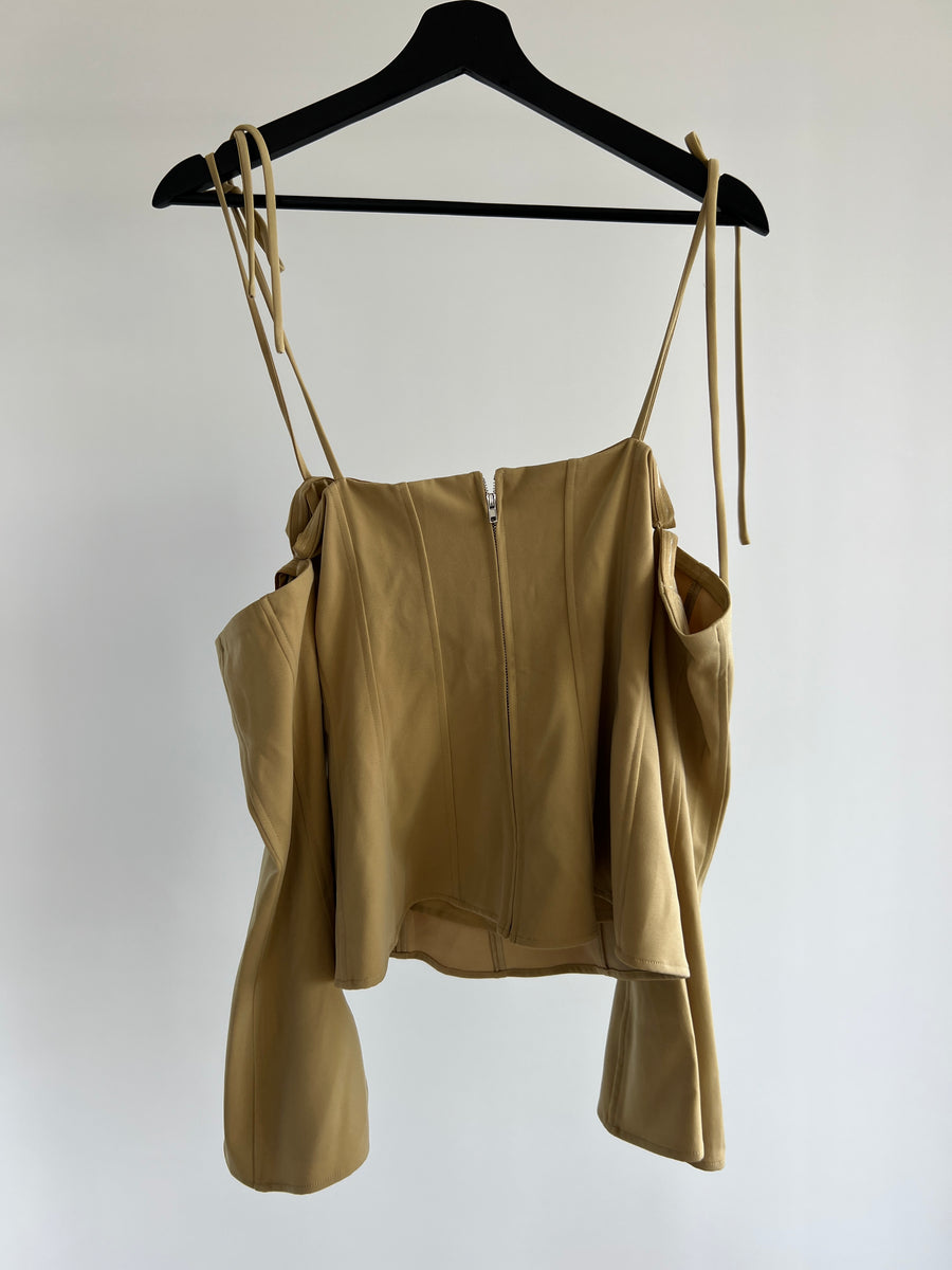 Third Form Cumin Cut Throughoff The Shoulder Top - Au 6