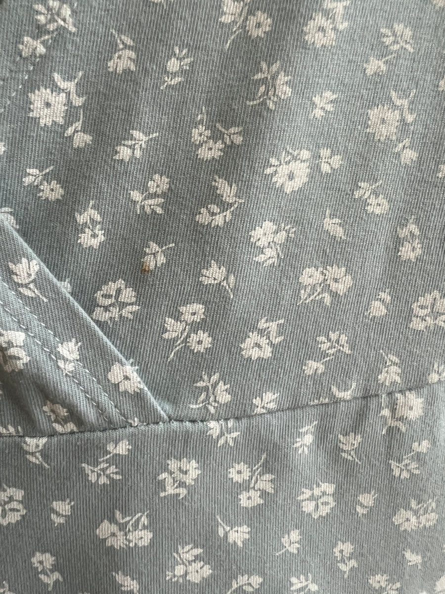 Brandy Melville Light Blue Floral Print V-Neck Top