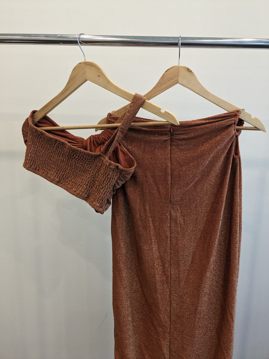 Kristina x BWLDR Burnt Orange Shimmer Bralette And Maxi Skirt Set - AU 14