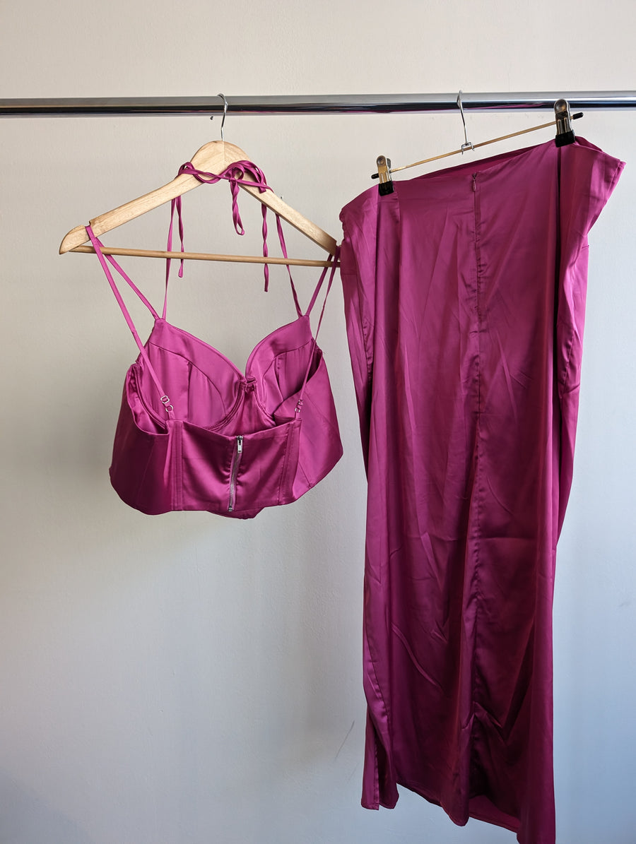 Runaway Fuchsia Pink Corset (Xl) & Maxi Skirti (XXL) Set