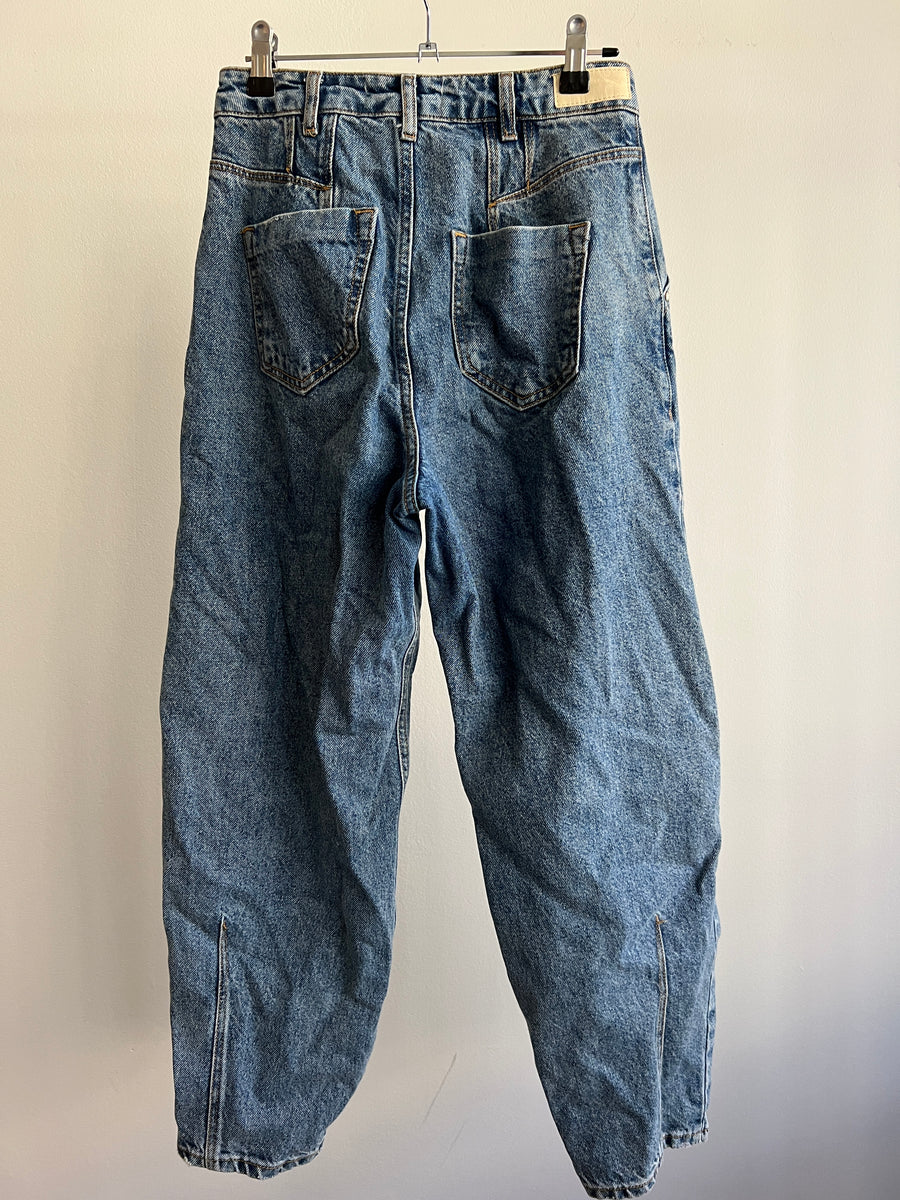 Zara High Waist Parachute Jeans - EU 34