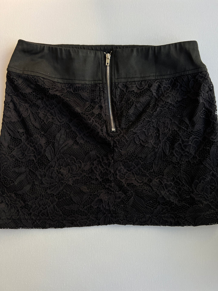 Shareen Vintage Lace Mini Skirt - Au 8