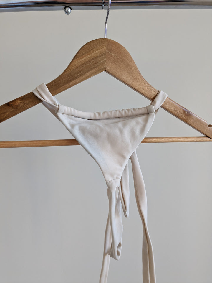 ROGUE SZN Beige Tied-Up Bikini Bottoms - XS