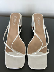 Nasty Gal White Heels - 8