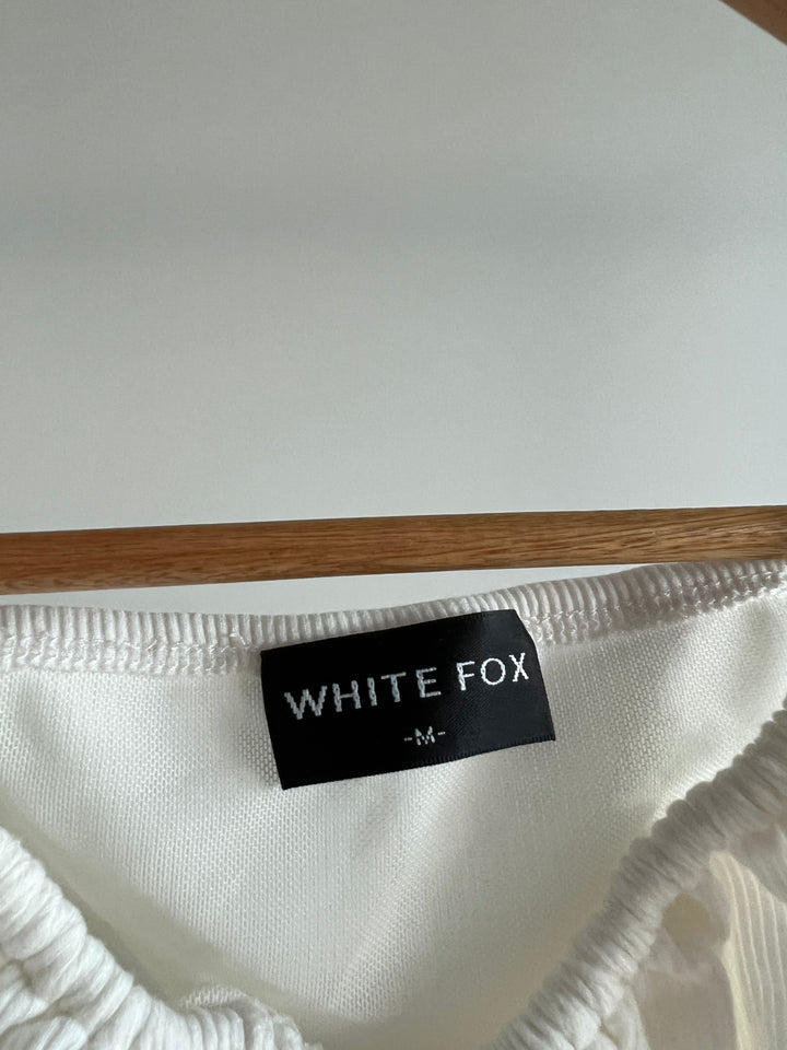 White Fox White Crop Tank Top - M