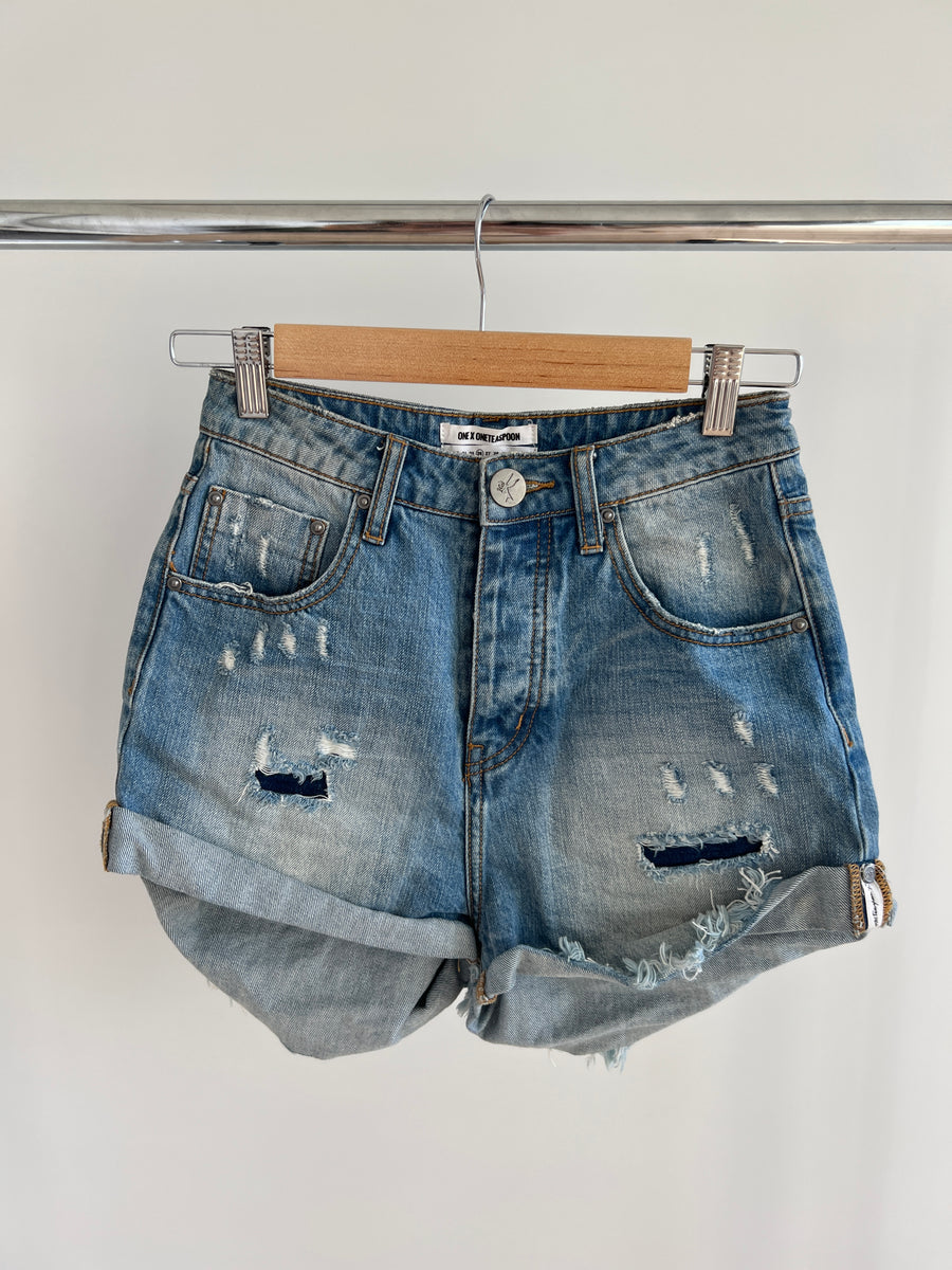 One x One Teaspoon Denim Shorts - Size 26"