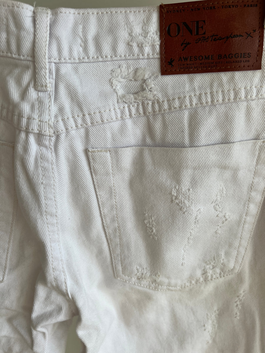 One x One Teaspoon Long Distressed White Jeans - Size 27"