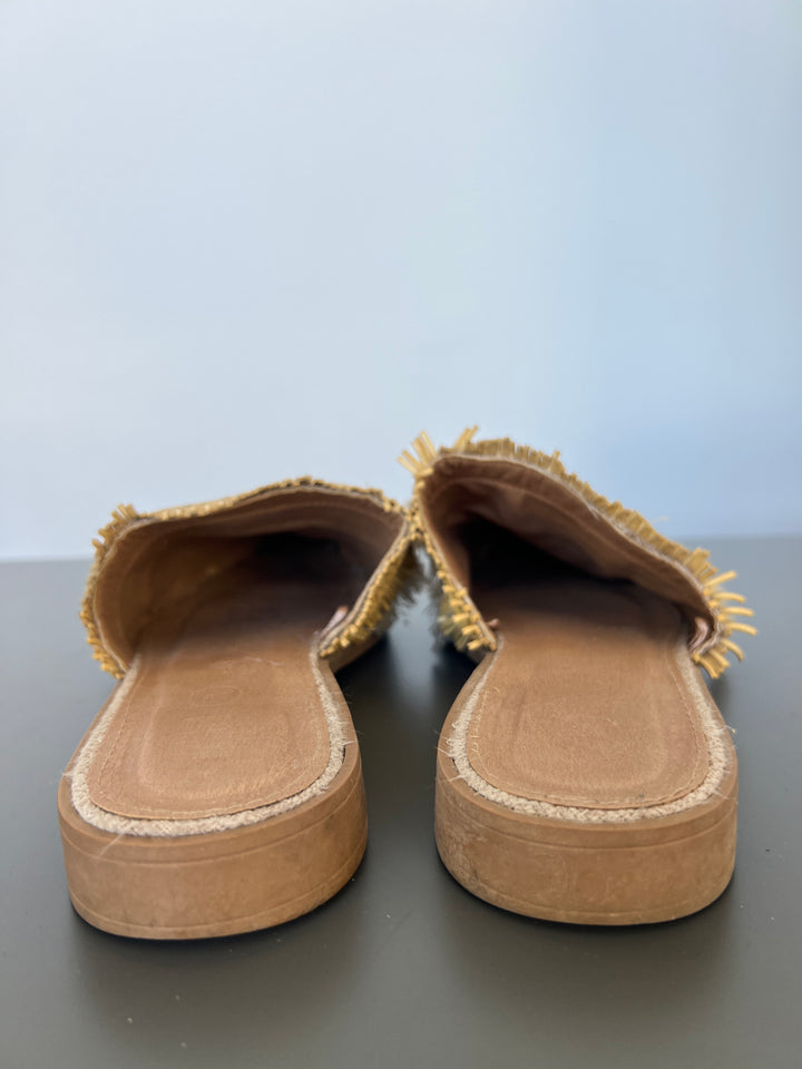 rubi Beige Sandals - 41